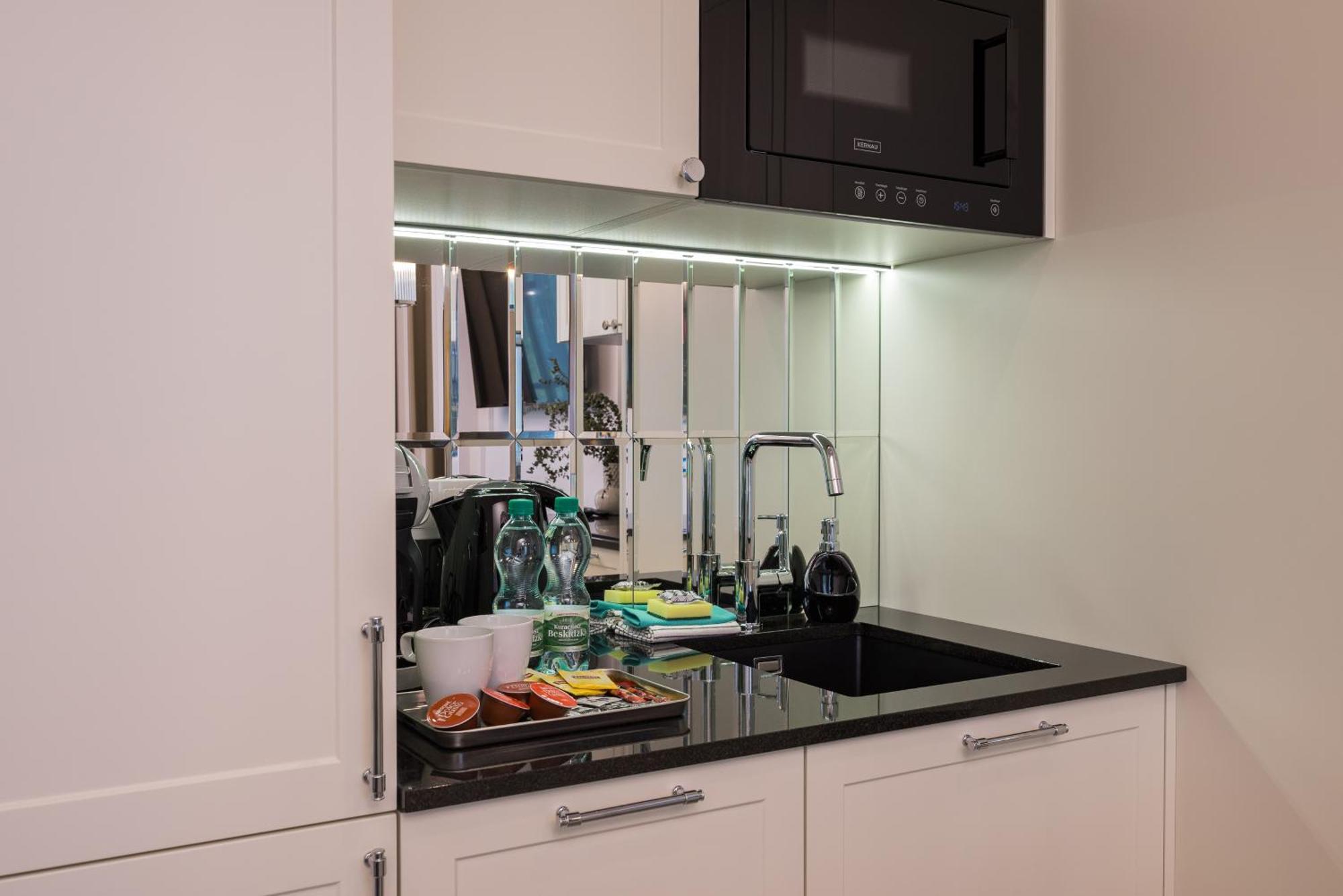 Bright Crystal Premium Apartment وارسو المظهر الخارجي الصورة
