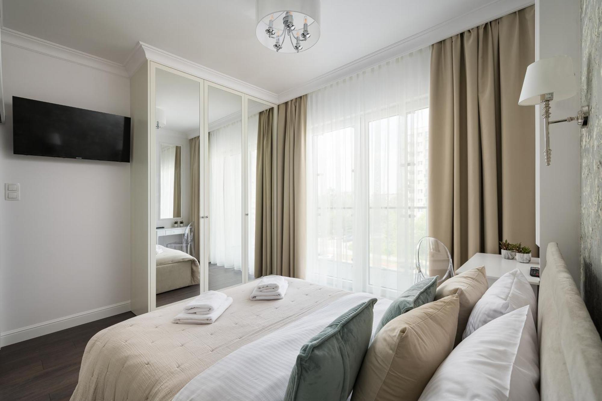 Bright Crystal Premium Apartment وارسو المظهر الخارجي الصورة
